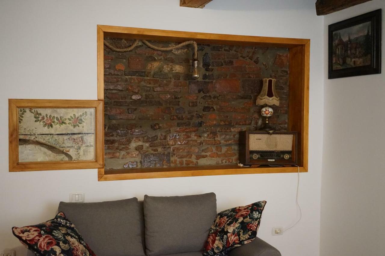 Crown Of Karolina Apartment Брашов Екстериор снимка