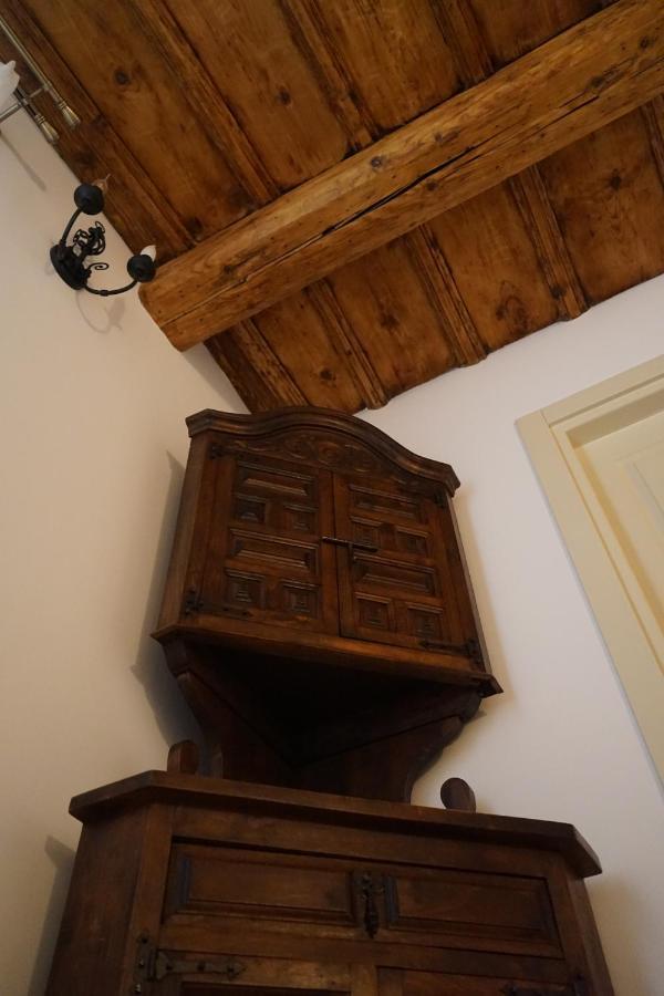 Crown Of Karolina Apartment Брашов Екстериор снимка